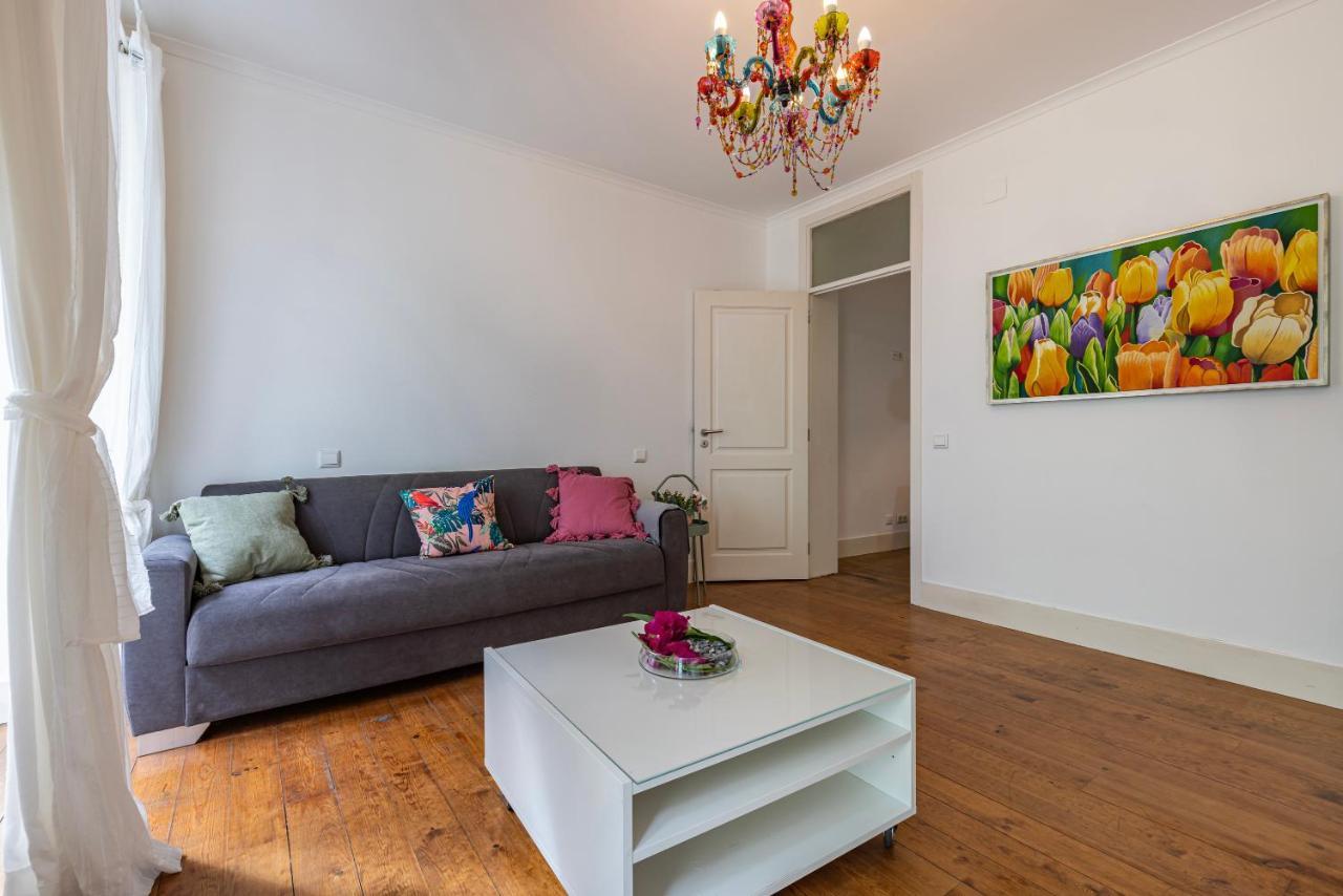 Lovely Patio Getaway In Lisbon Apartment Exterior photo